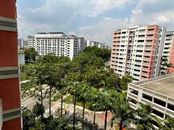Blk 846 Woodlands Avenue 4 (Woodlands), HDB 4 Rooms #561878541